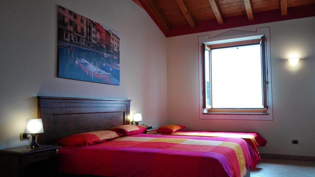 Relais Corte Pontigliardo Colà Quarto foto