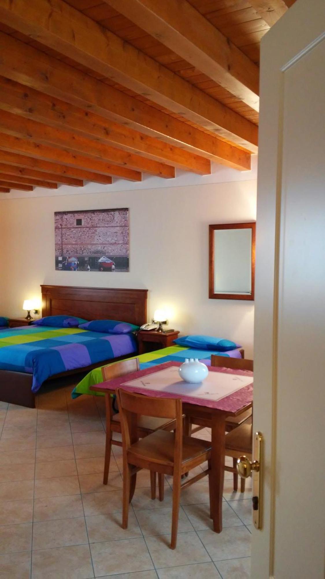 Relais Corte Pontigliardo Colà Quarto foto